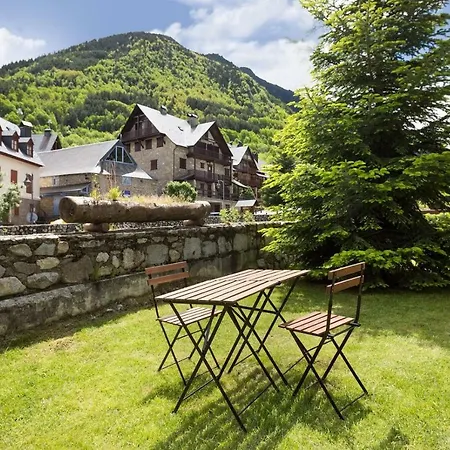 Luderna - Casa Con Jardin De Rodes Сasa de vacaciones *